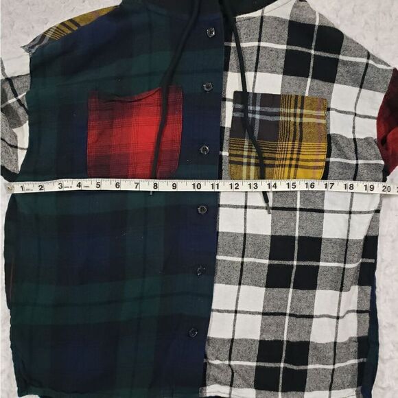 Forever 21 Patchwork Plaid hoodie shirt Womens Medium with pockets cozy cabin - Picture 6 of 8